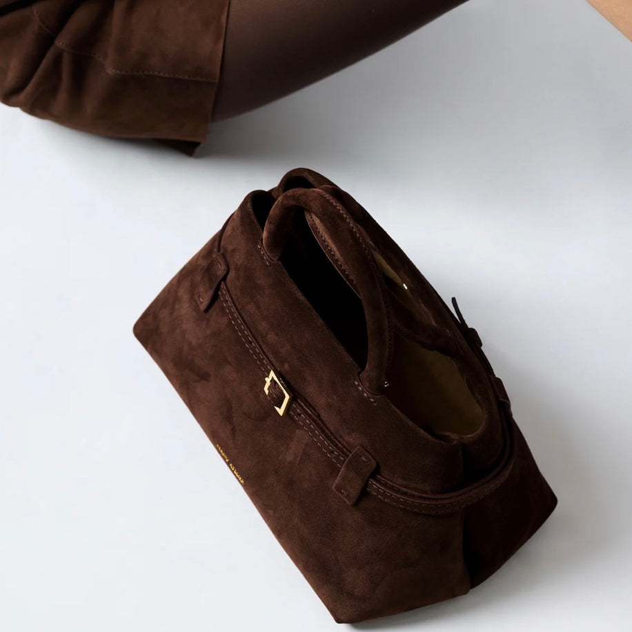 Manu Atelier Le Cambon 25 Deep Brown Suede