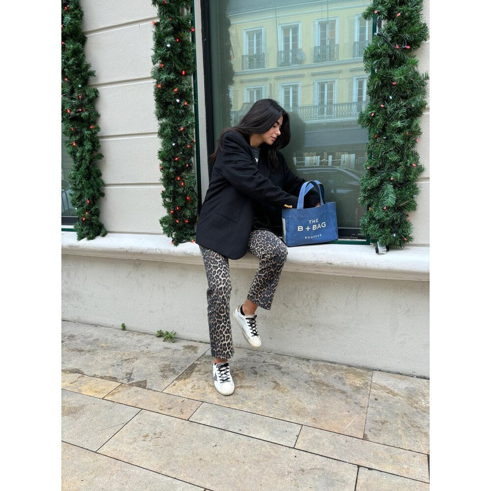 The B + Bag Bonheur Canvas Tote
