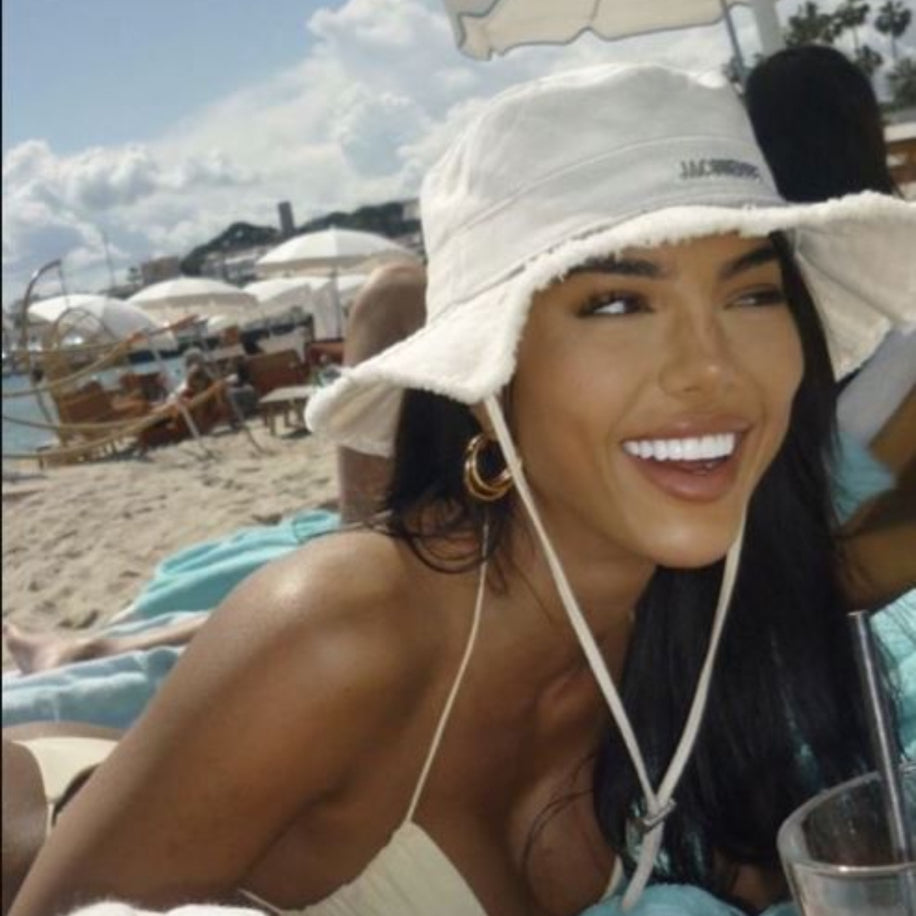 Jacquemus Bucket Hat White