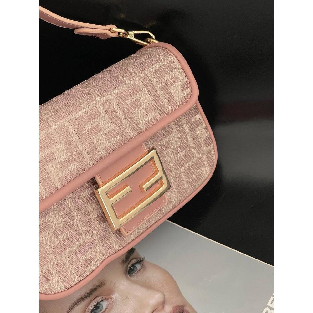 Fendi Baget Mini Bag Pink